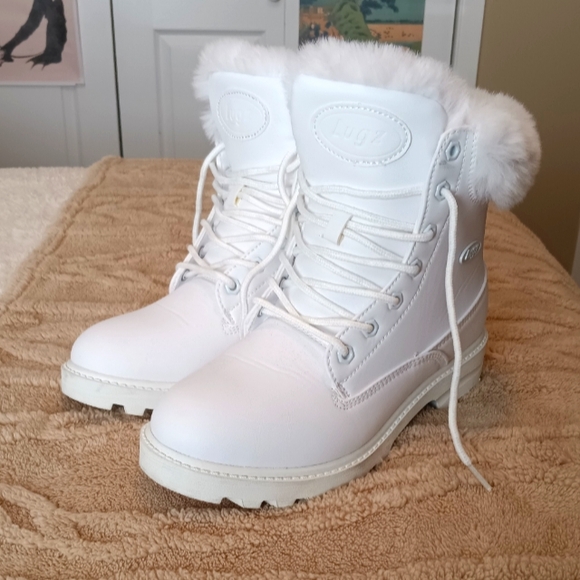 Lugz Empire Hi Fur 6-Inch Boot White Size 9 - Picture 8 of 9
